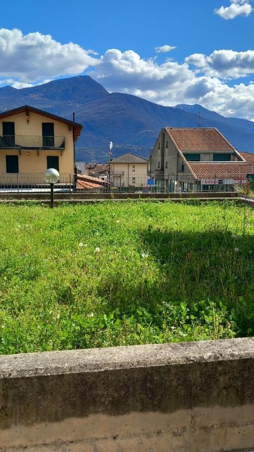 Residenza Michi Apartment Gravedona Exterior foto